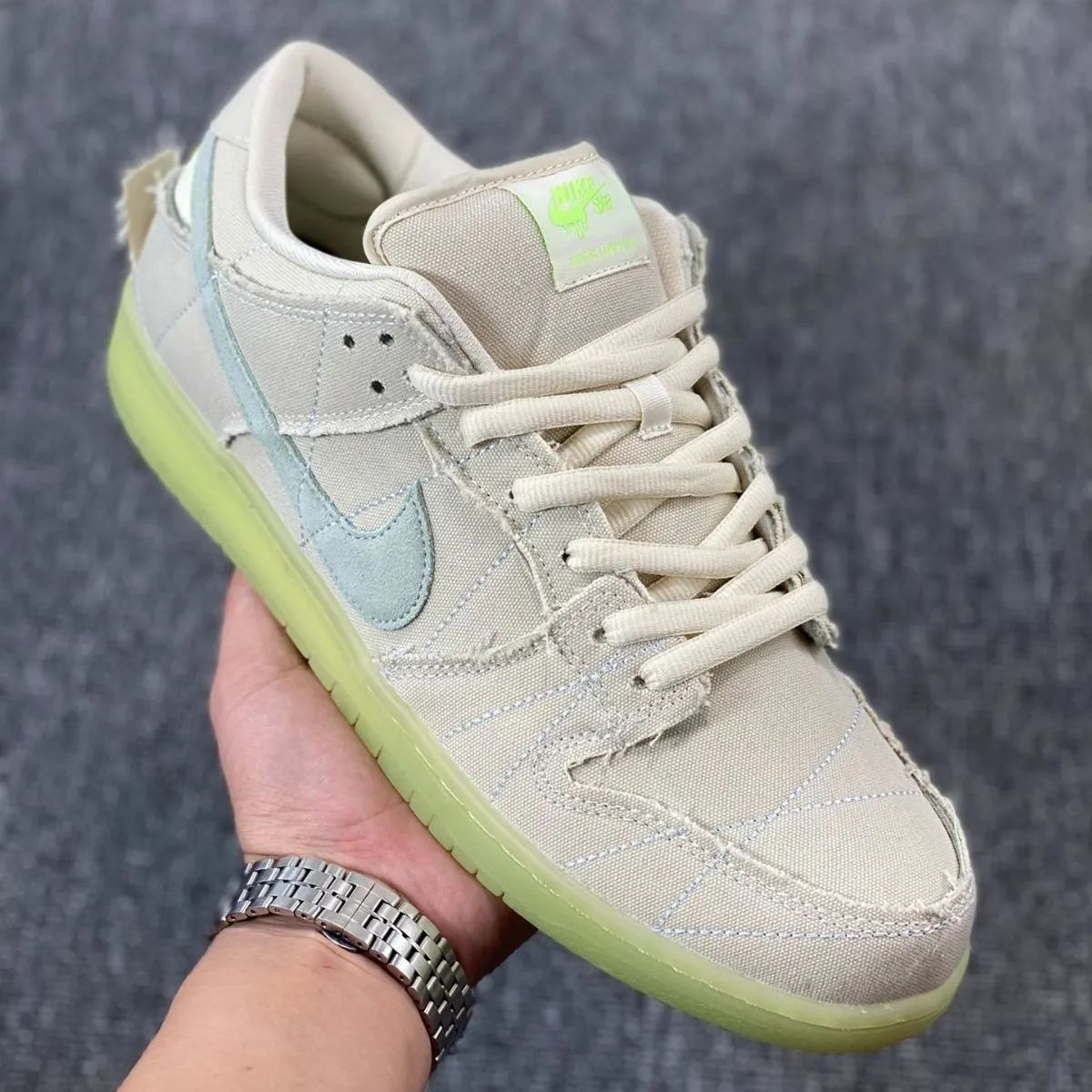 新品即完売❤️Nike SB Dunk Low 