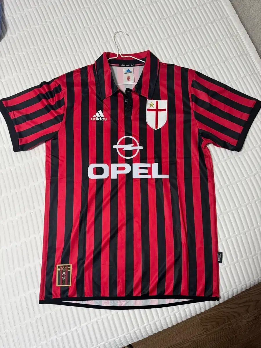 AC ミラノ 100 記念日 シャツ ＋ 21 ー 22