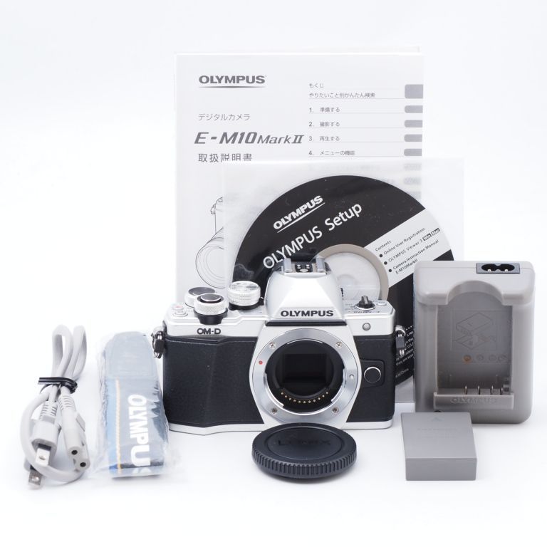 オリンパス 【ほぼ新品】OLYMPUS ミラーレス一眼 OM-D E-M10 MarkII