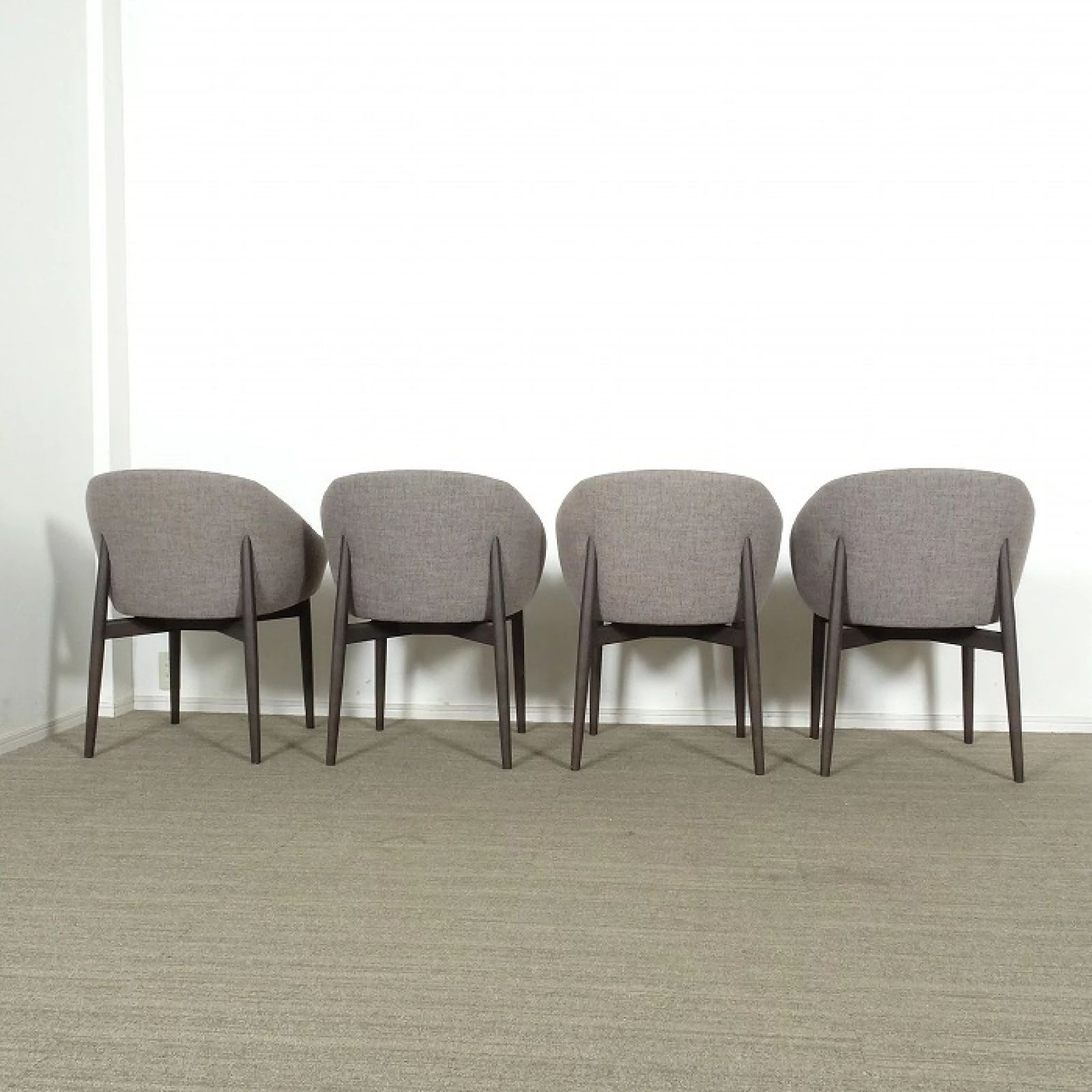 ◾︎SELUNO◾︎ 展示超