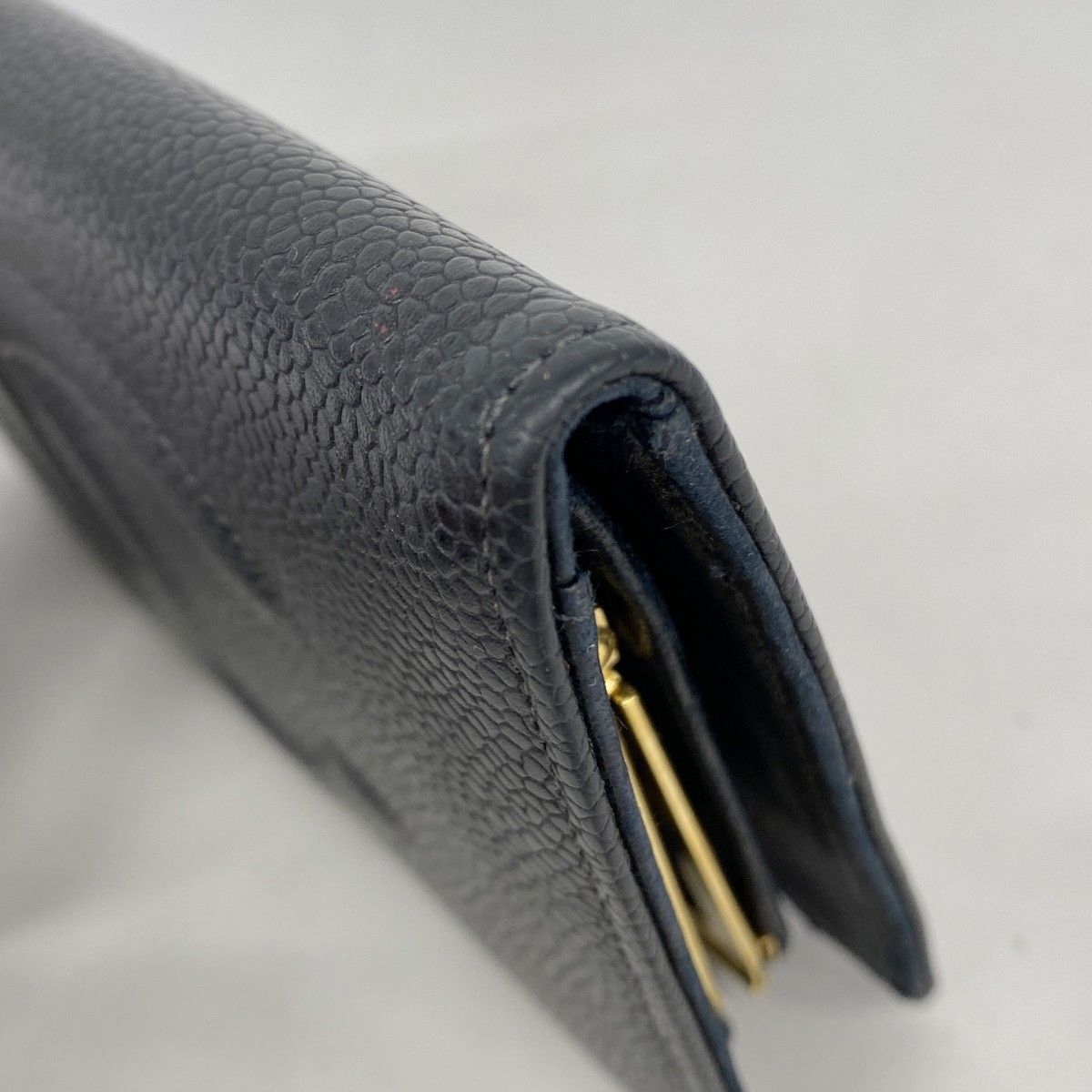 5hb0910-h】シャネル 長財布 キャビアスキン ブラック ゴールド金具  