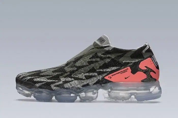 NIKE ナイキ アクロニウム ヴェイパーマックス