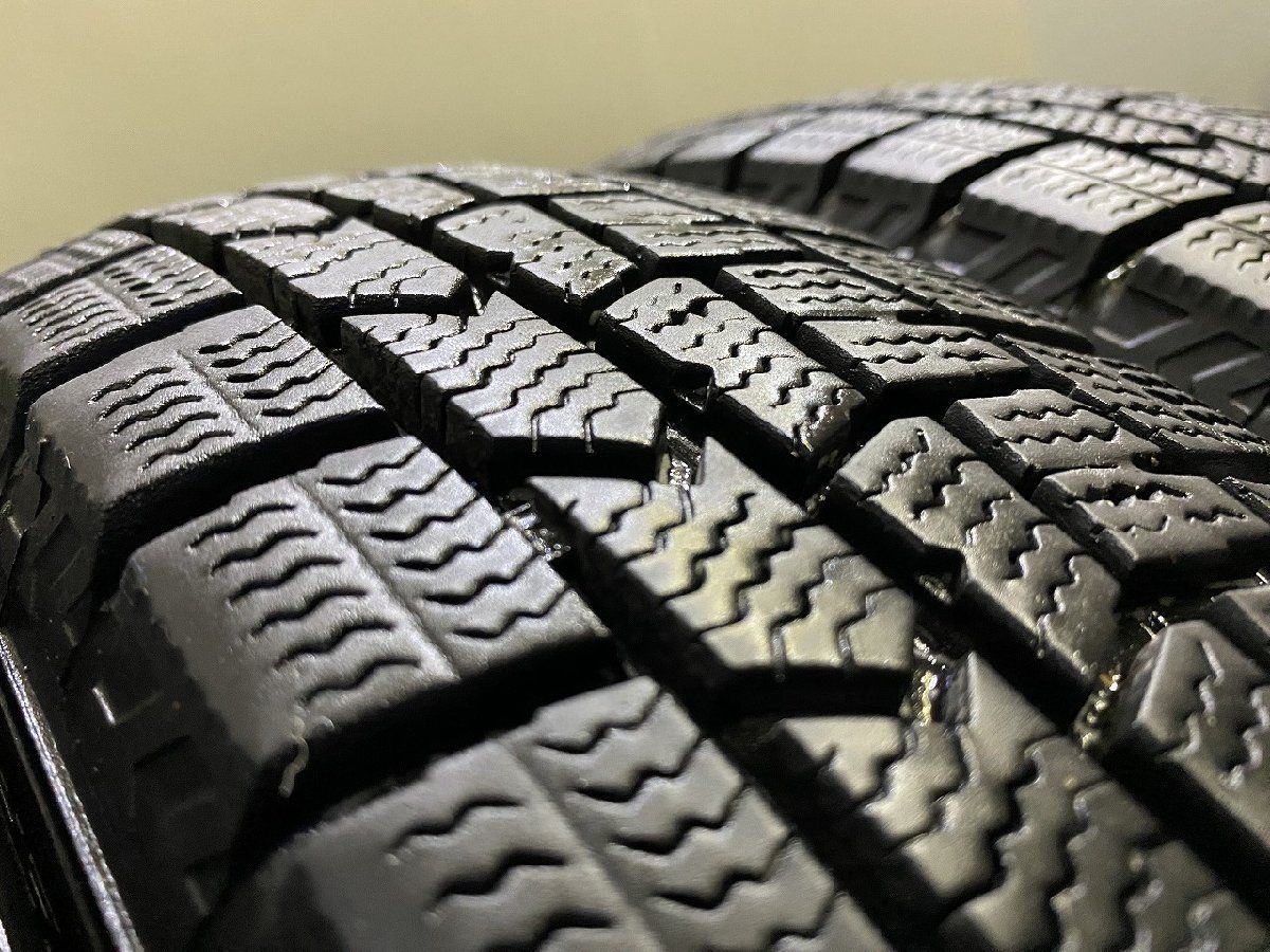 スタッドレス