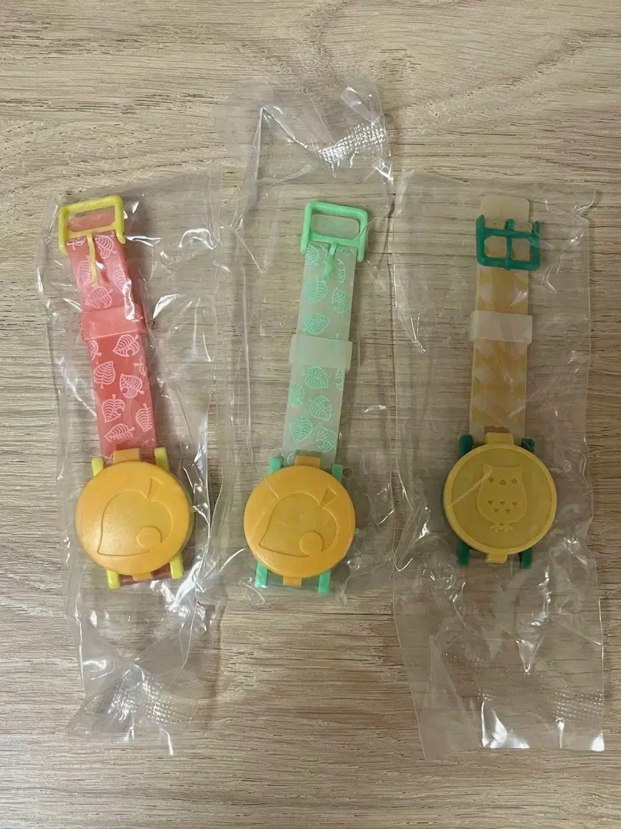 どうぶつの森 腕時計 ガチャ 3 犬 まとめ あつ森】冬家具一覧とレシピ【あつまれ