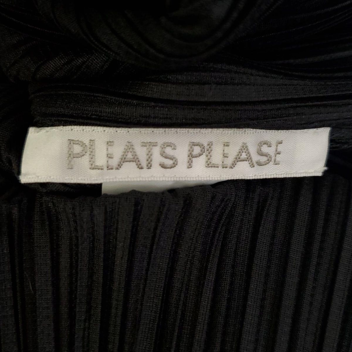 イッセイミヤケ PLEATS PLEASE ノースリーブ ワンピース ブラック