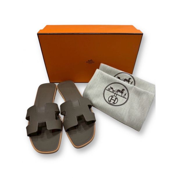 HERMES オラン サンダル 35.5 エトゥープ 未使用品 22.5