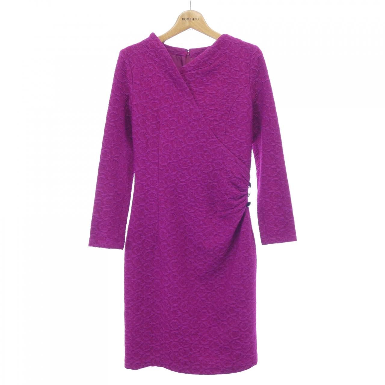 タエアシダ TAE ASHIDA ワンピース