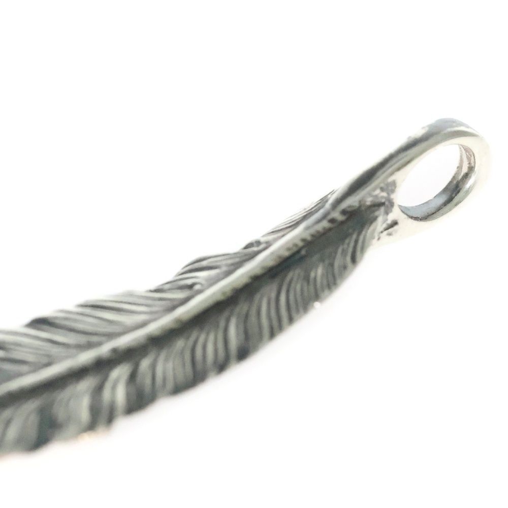  ARIZONA DOM アリゾナフリーダム T-111 h K 18 ゴールドイーグル付き フェザー 右向き 40 mm ペンダントトップ シルバー ゴールド その他 アクセサリー