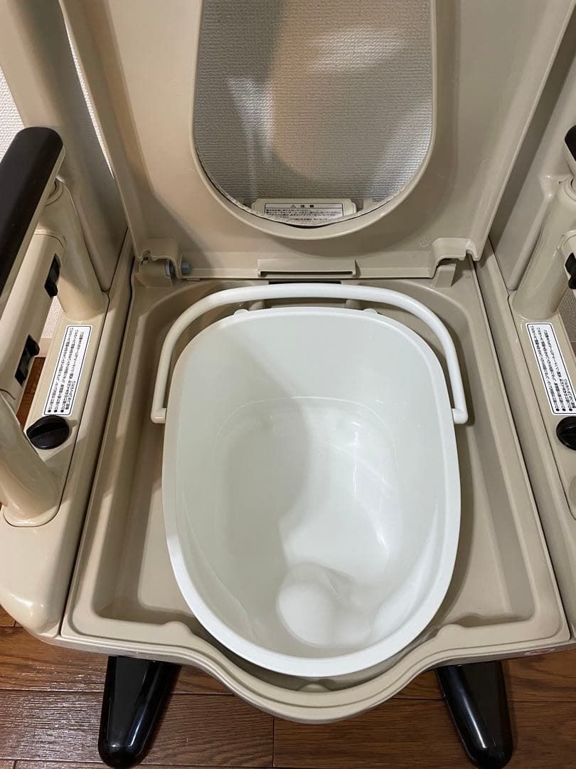 未使用品 アロン化成 安寿 ポータブルトイレ ジャスピタ 標準脱臭