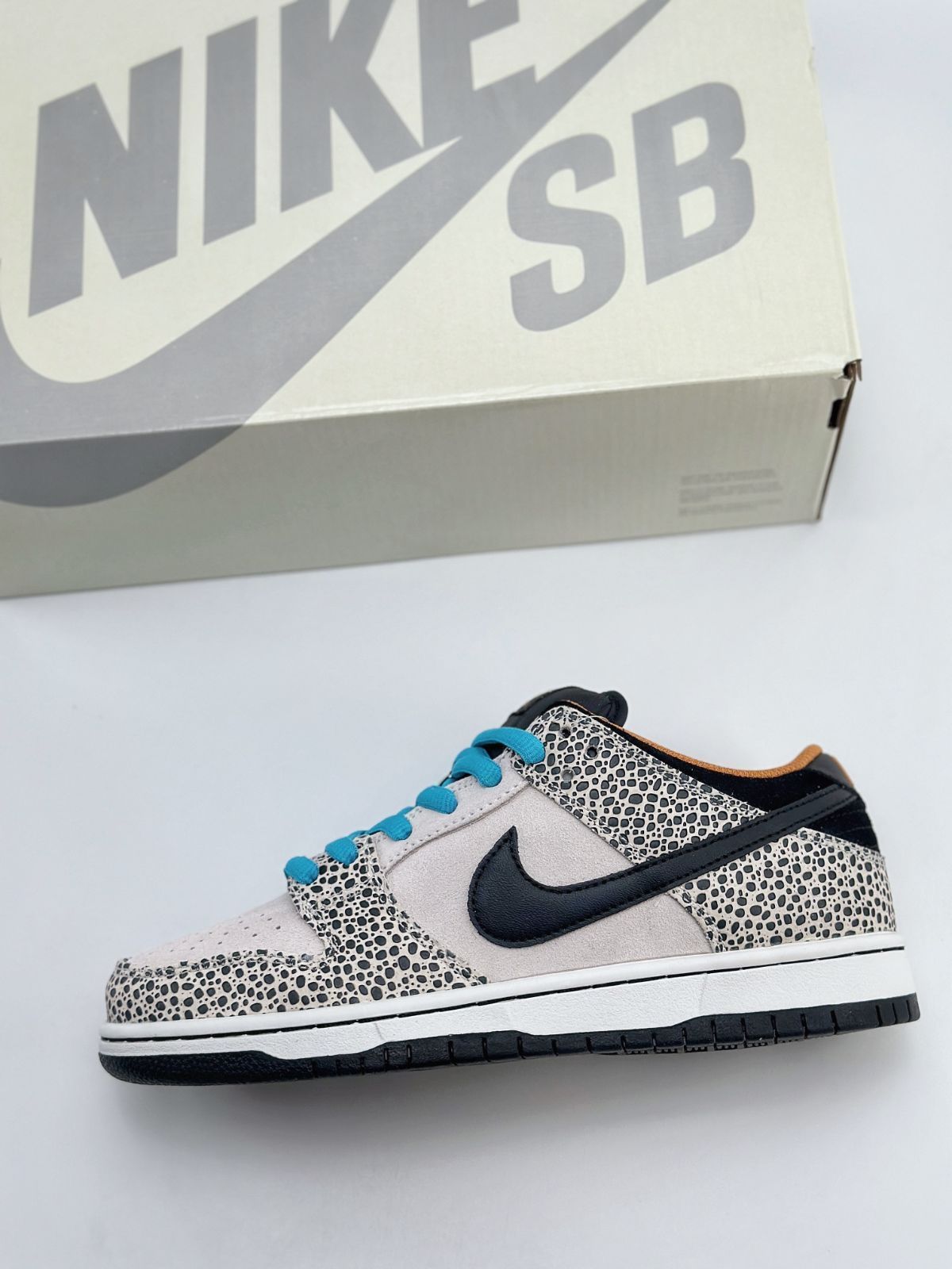 NIKE SBダンク ロー プロ サファリ ファントム 26.5㎝ 8/9発売｜Nike SB Dunk Low Pro Electric Safari 