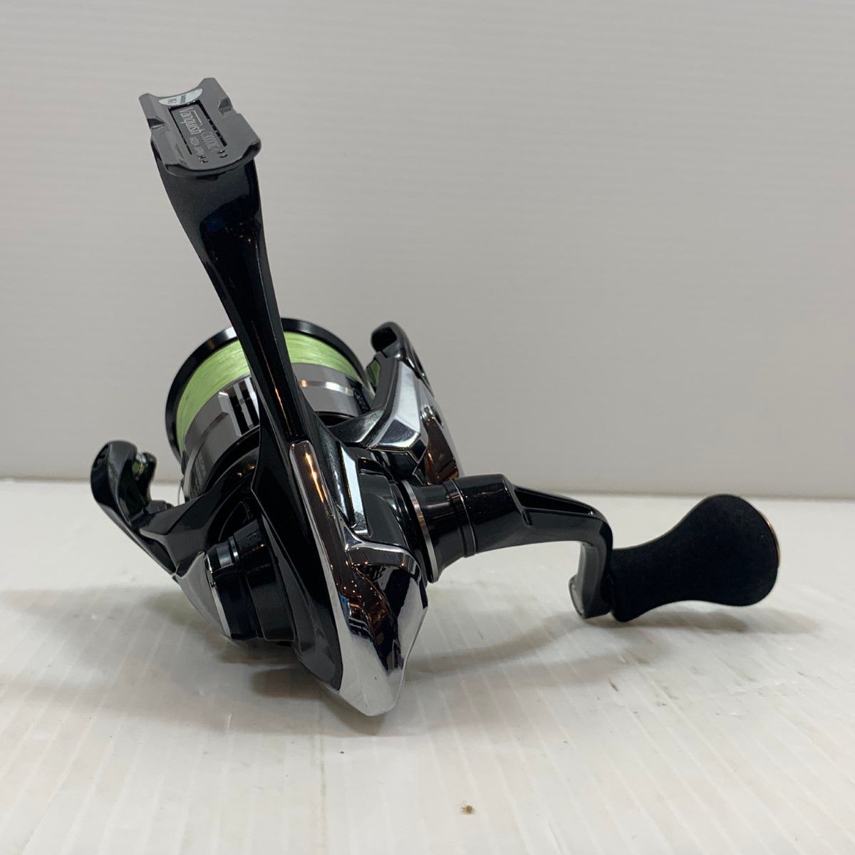 ττSHIMANO シマノ スピニングリール 23ヴァンキッシュC3000XG