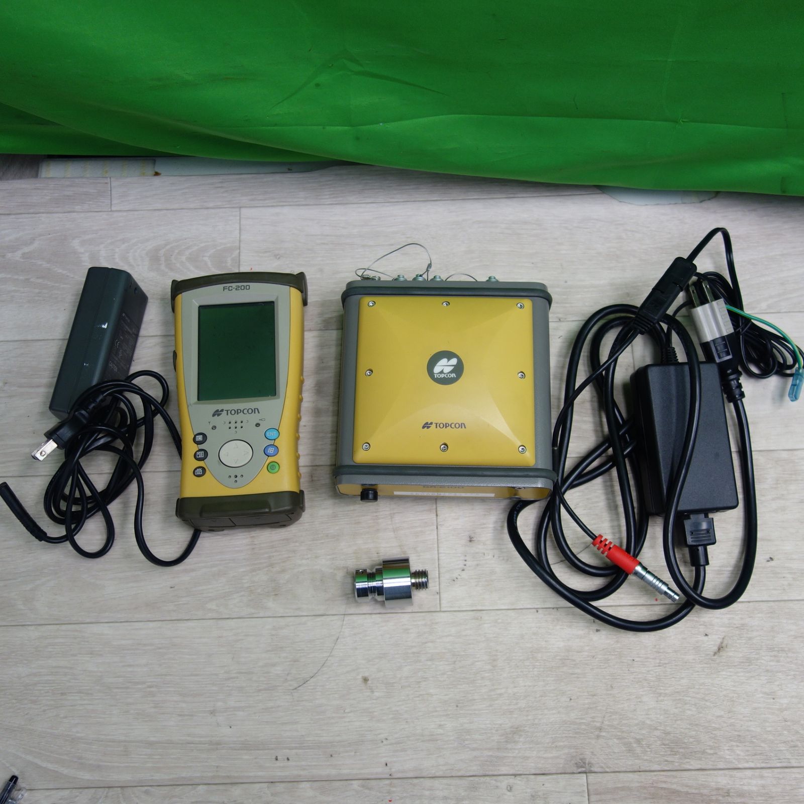 送料無料] セット売り☆TOPCON トプコン GNSS受信機 GR-2100 FC-200 