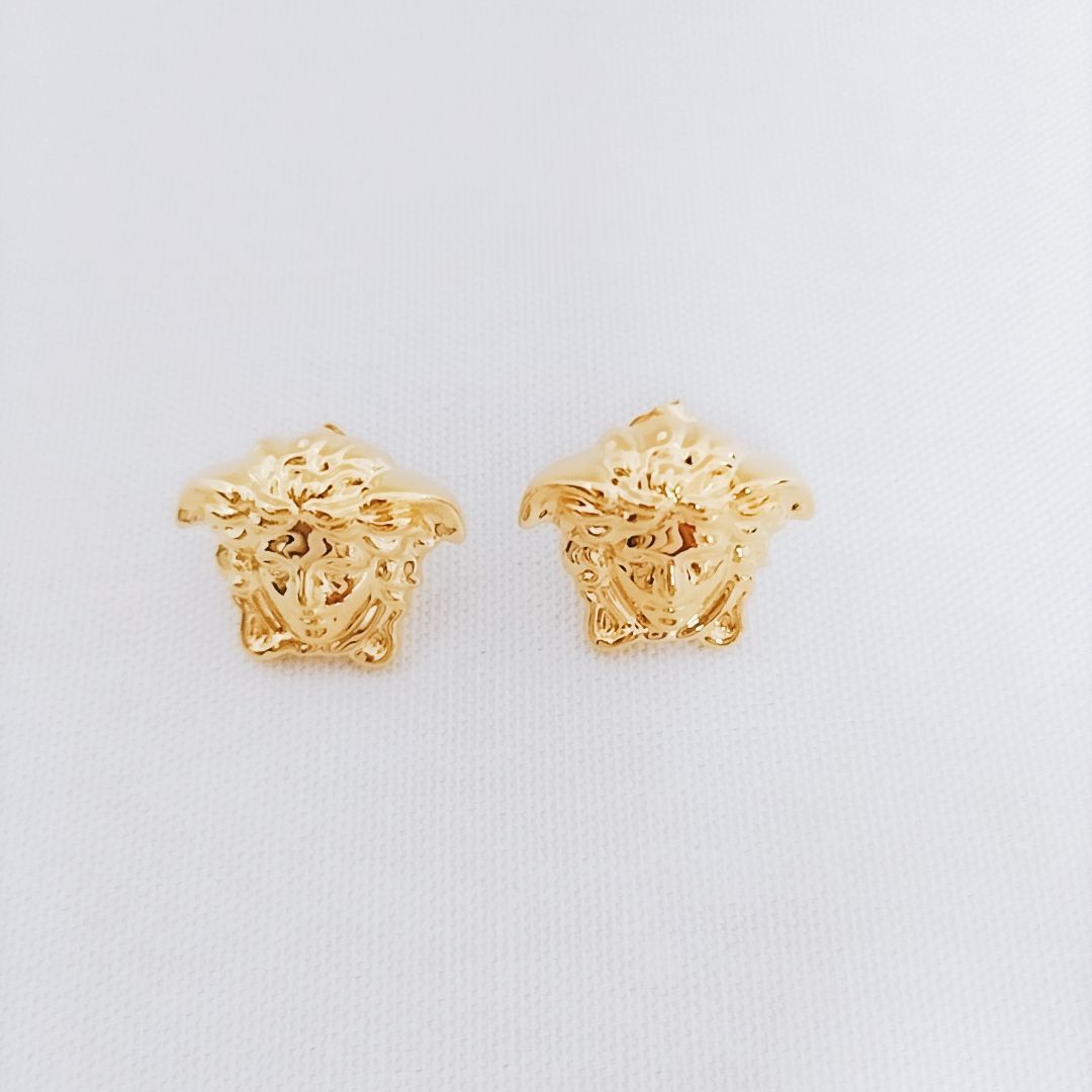 訳あり・新品未使用】VERSACE メドゥーサ ヘッド ピアス