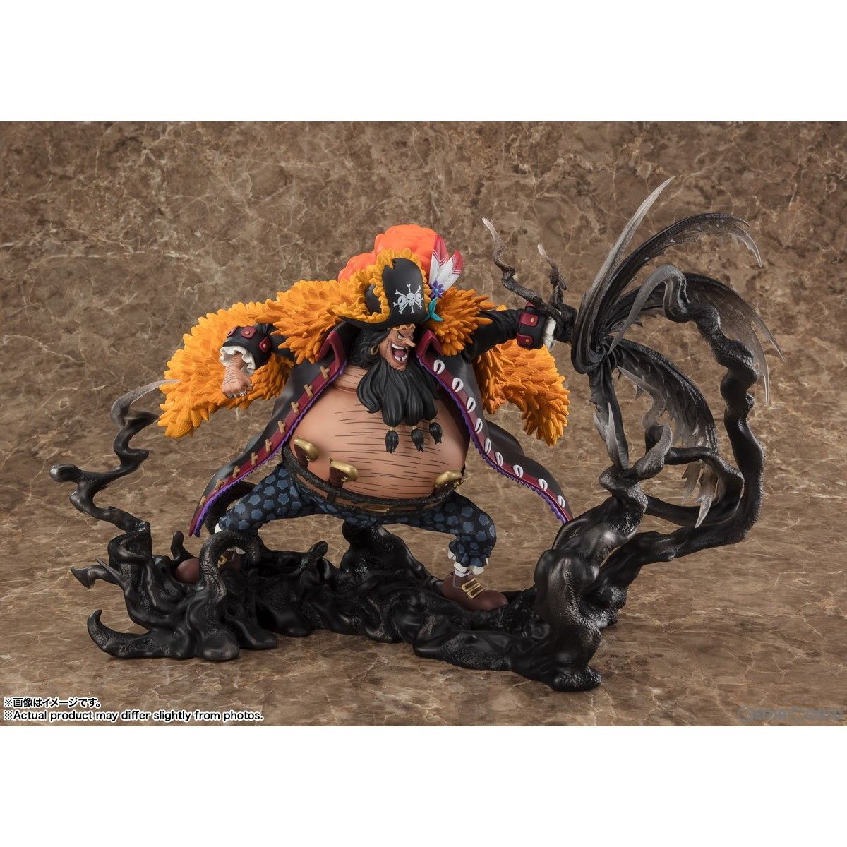 フィギュアーツZERO ［超激戦］マーシャル・D・ティーチ-闇水-