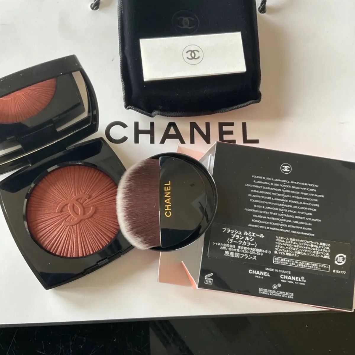 ブラッシュ ルミエール ブラシ ルシ チークカラー シャネル CHANEL 