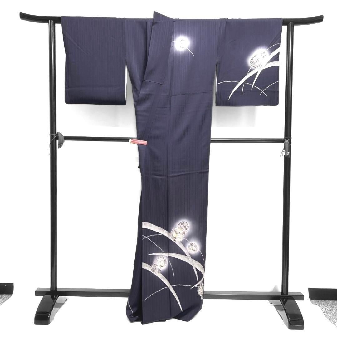 訪問着 蛍ぼかし 雪輪紋 芝草 縦縞 ネイビー着物 041a d - メルカリ