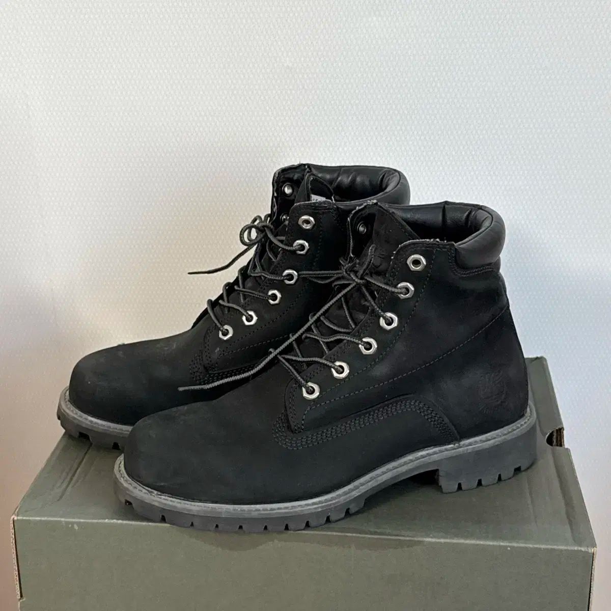 Timberland ティンバーランド 6 インチ アルバン 黒 255
