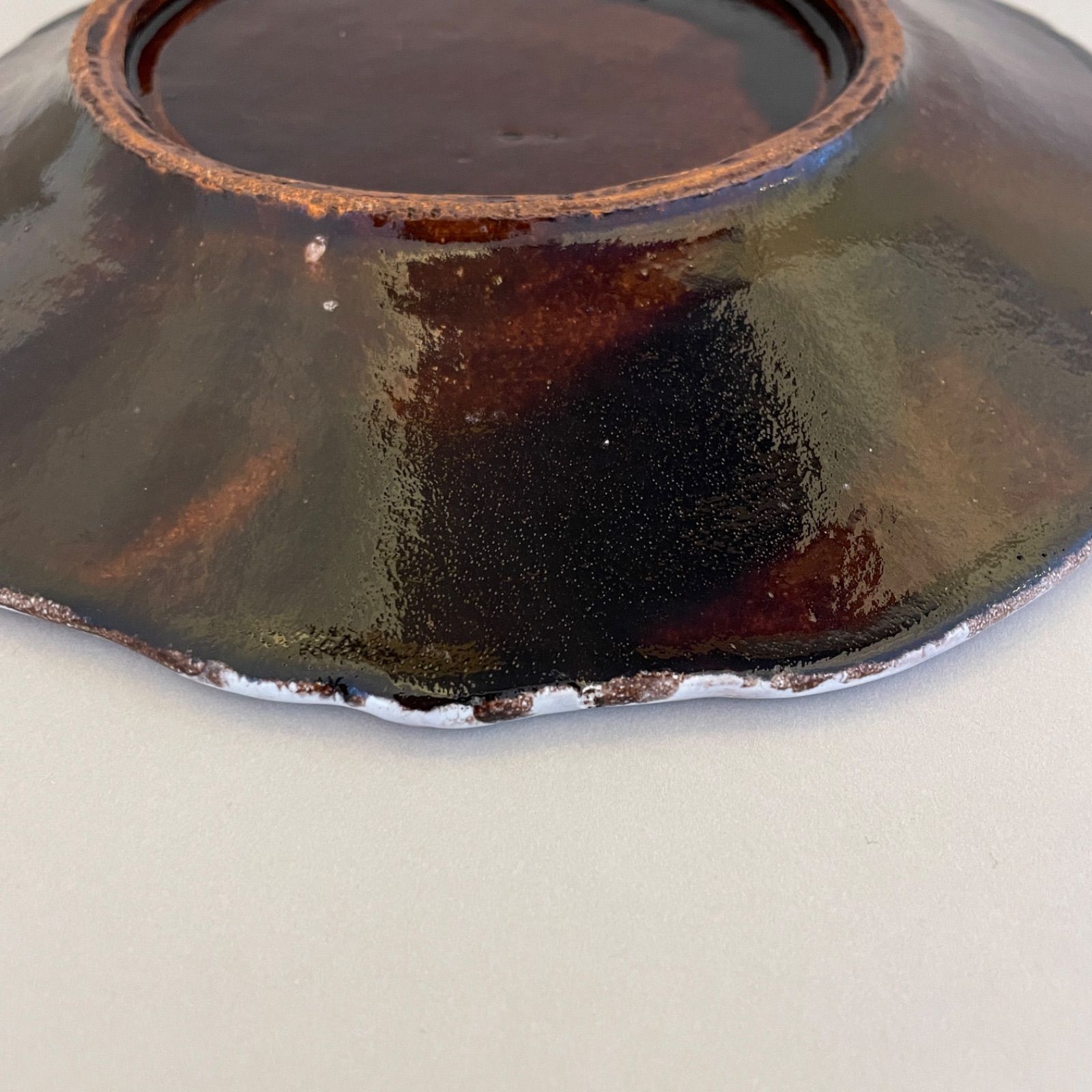 ショップ Cul noir faïence de Nevers polychrome à décors de fleurs