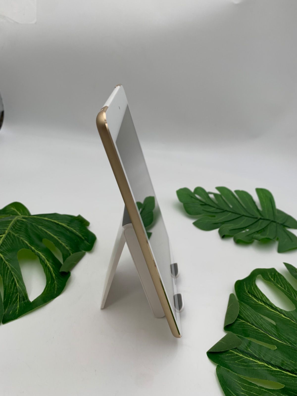 iPad mini 3 16GB キャリア KDDI 20141021120753_558_.jpg