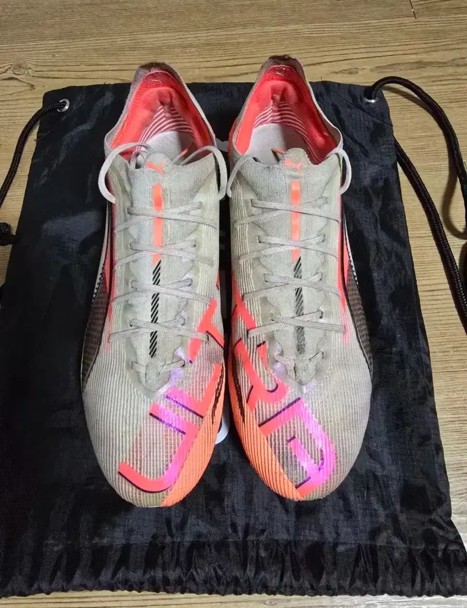 280 PUMA プーマ ウルトラ 5 ウルトラ アルティメット プレイヤーへの支払いについて サッカーシューズ MG