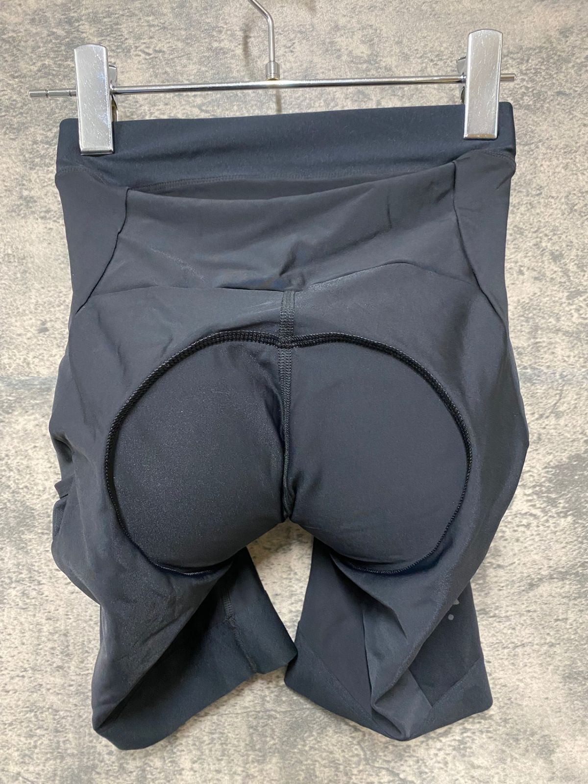 JE183 ラファ Rapha CORE CARGO SHORTS レーサーパンツ ブラック XS