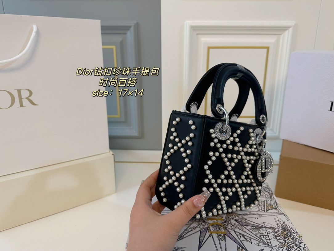 今日 DIOR Lady Dior キャンバスと水 のハンドバッグ で今の在庫は な価格です WT1輸入-MM輸入 WWW_NOITHATQUANGTHANH_NET