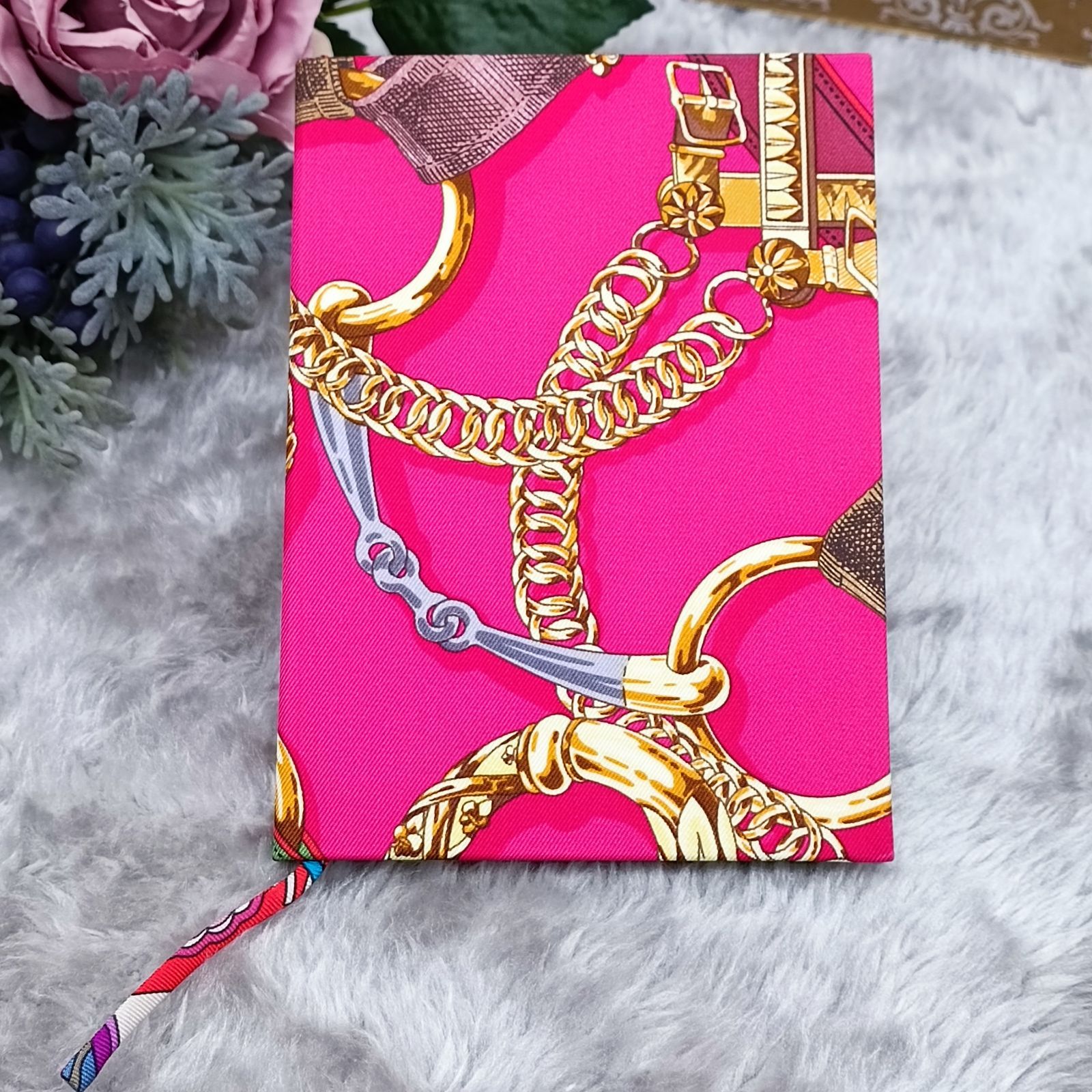 新品未使用 HERMES PARIS エルメス シルクノート カヴァルカドゥール HERMES 》 ☆未使用☆ エルメス ノート カヴァルカドゥール