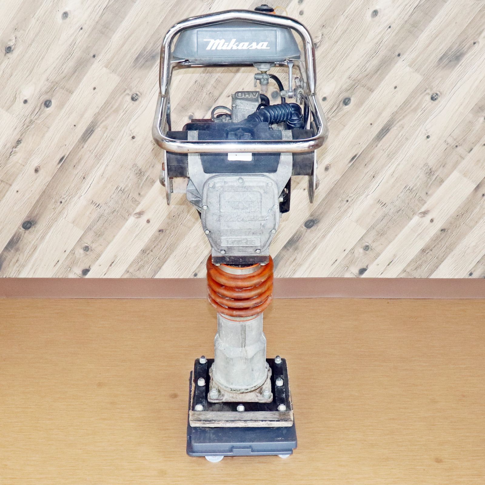 ミカサ タンピングランマ MT-55 プレート 転圧 舗装 締固め 土木 建設