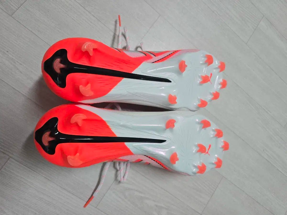 PUMA プーマ ウルトラ 5 280 サイズ