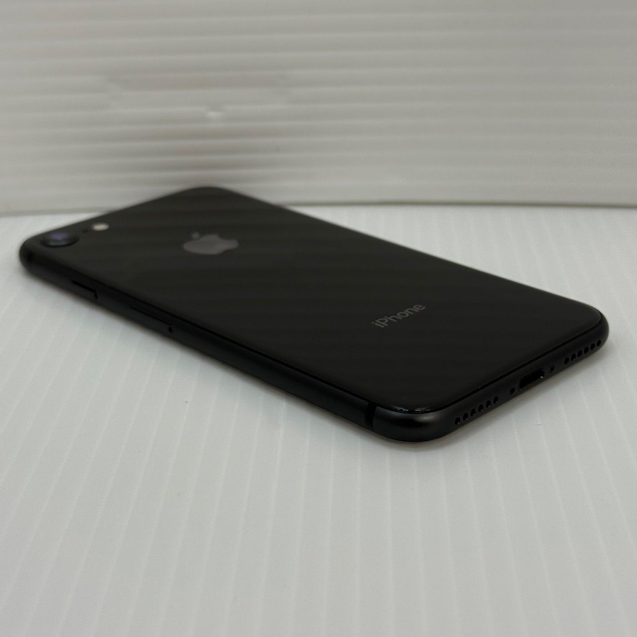 ☆SIMロック解除済☆iPhone8 最も安い スペースグレー64GB（MQ782J/A