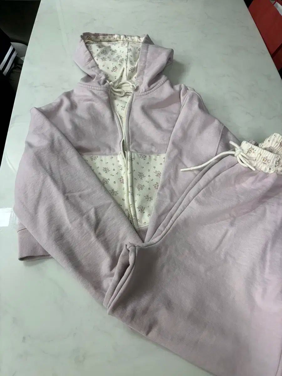 mimi boutique トレーニングウェア セット ライトパープル