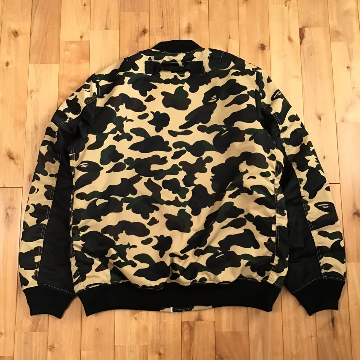 BAPE 迷彩 MA-1ジャケット　アベイシングエイプ　L A BATHING APE（アベイシングエイプ）の「1ST CAMO NYLON TWILL