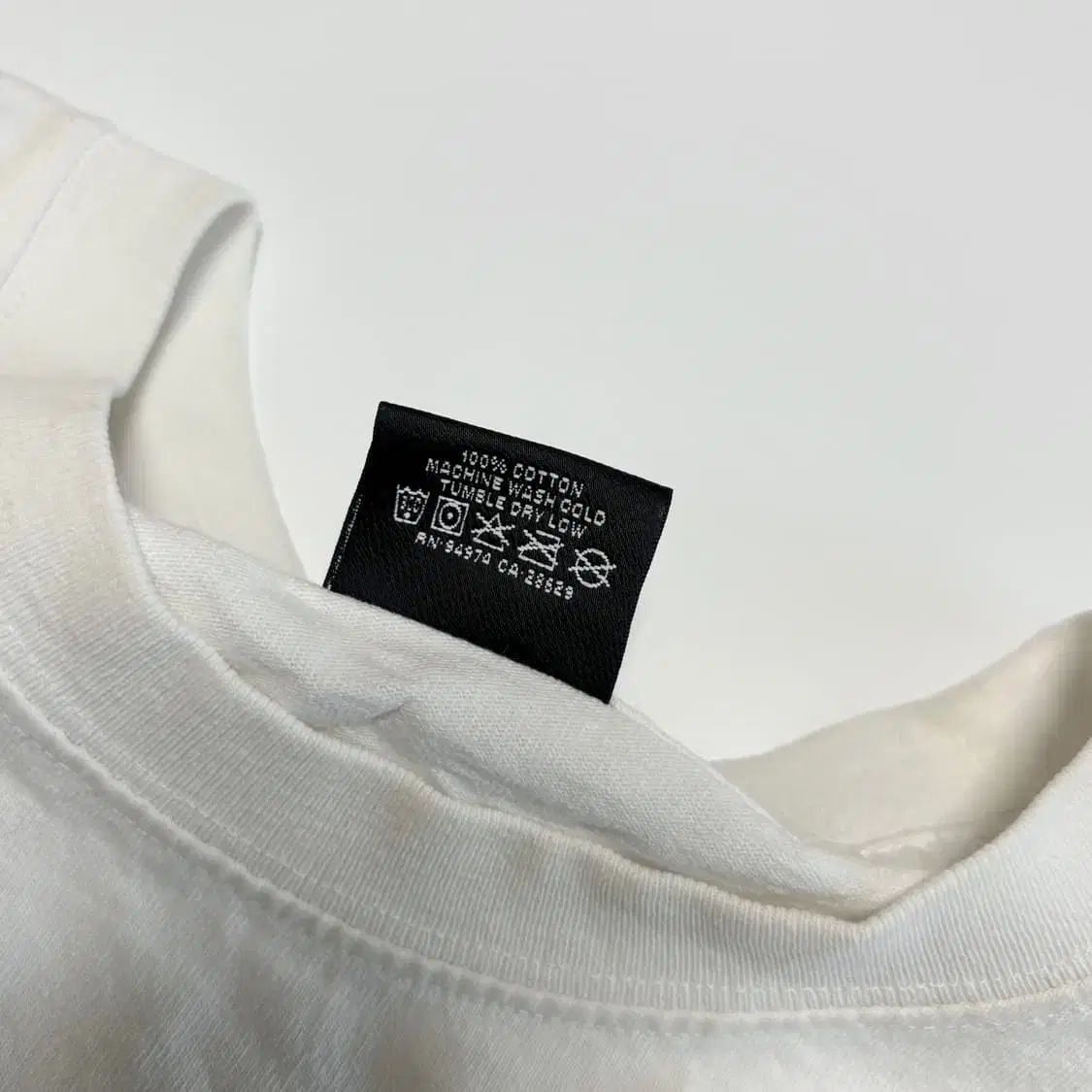 Tシャツ