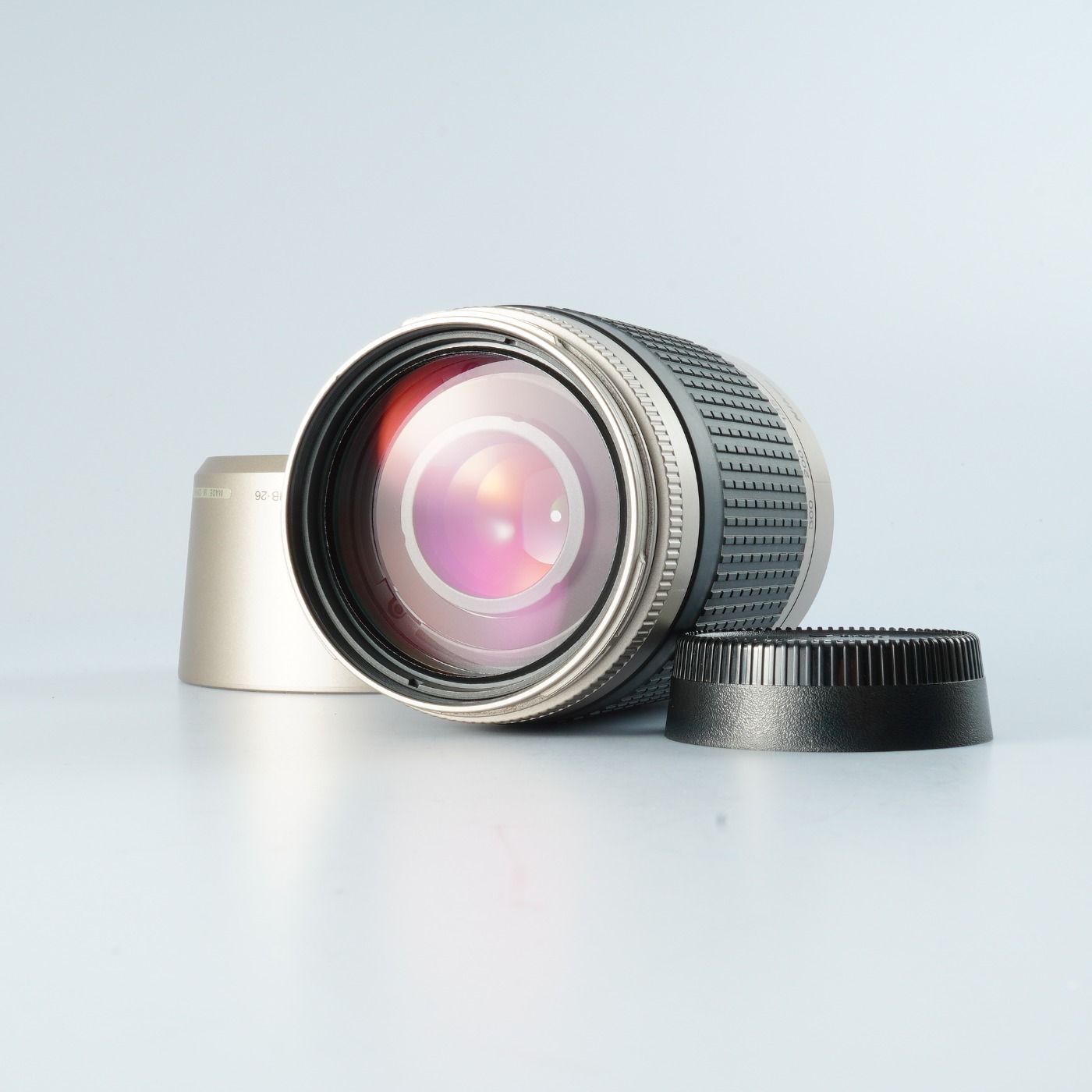 Nikon ニコン AF Nikkor 70-300mm F/4-5.6 G Silver ズームレンズ