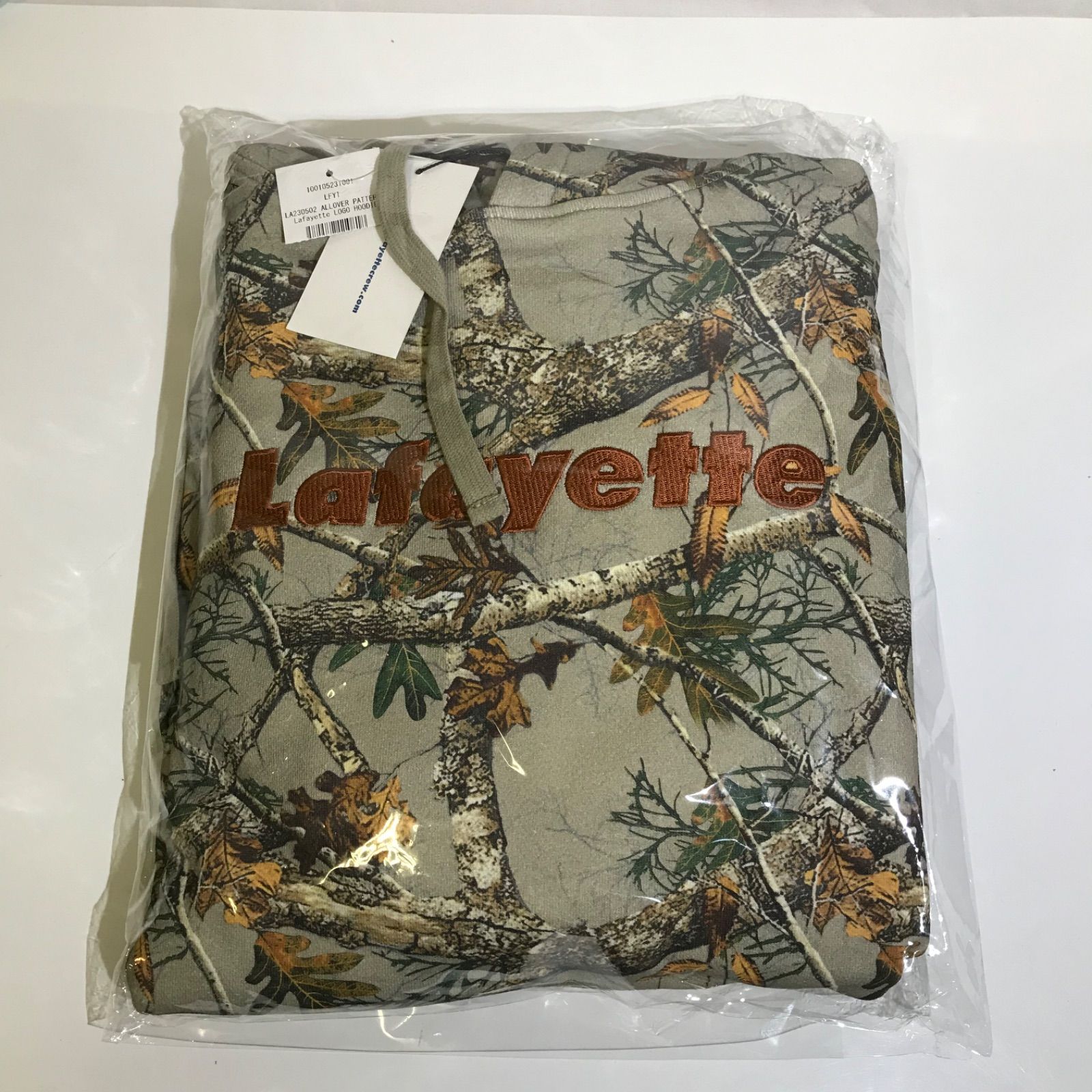 未使用品】LFYT エルエフワイティー ALLOVER PATTERN Lafayette LOGO 