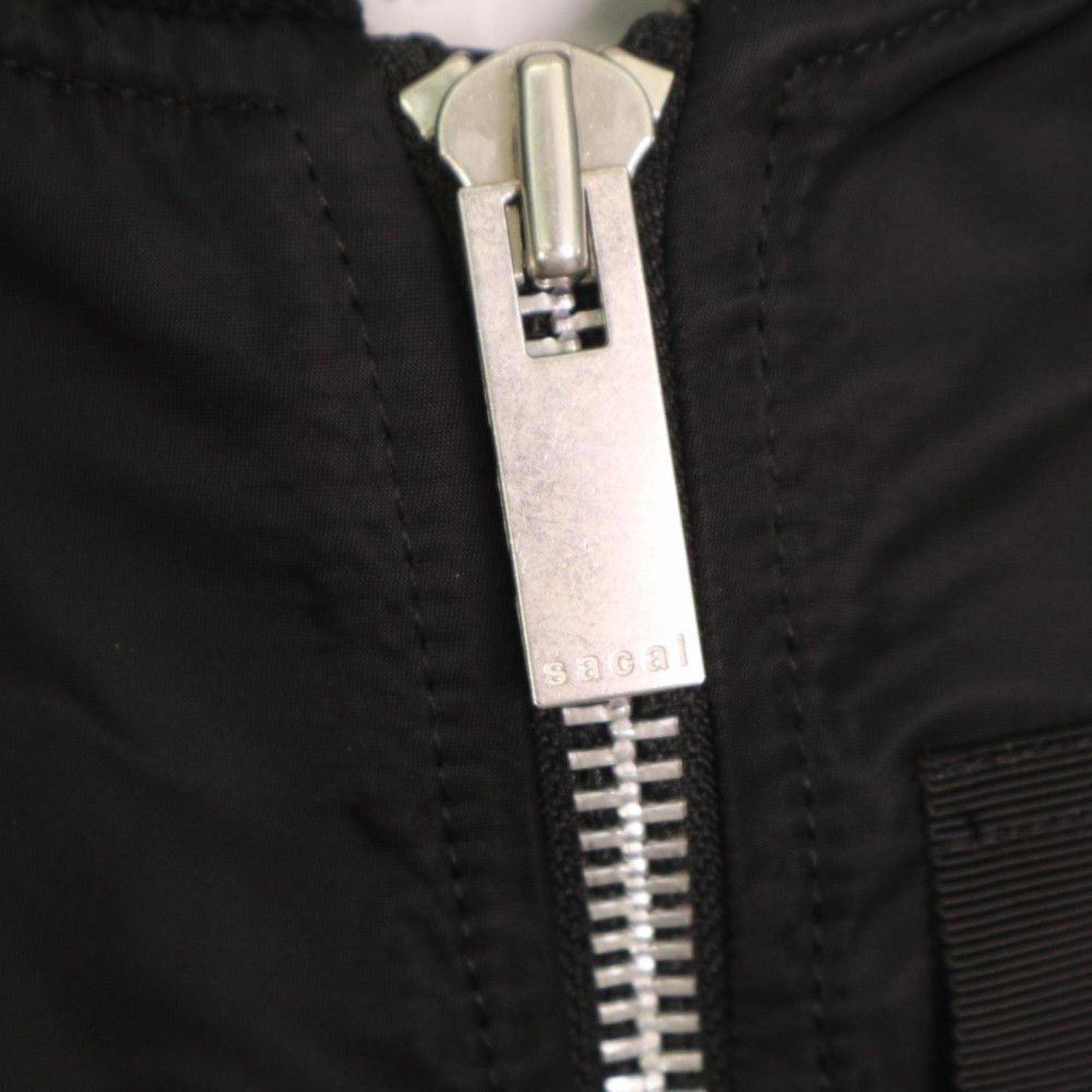 sacai（サカイ）／MA-1ドッキング プリーツ コート／ブラック