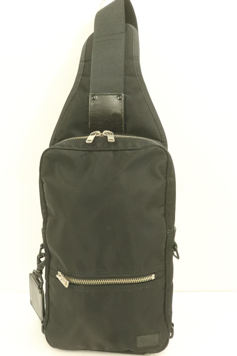 アークテリクスより新商品『アロー 8 ショルダーバッグ』が入荷しま