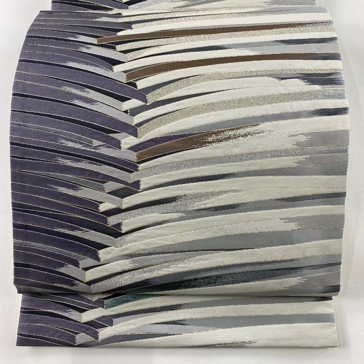 袋帯 秀品 やまと 幾何学模様 銀糸 箔 灰白 六通 正絹