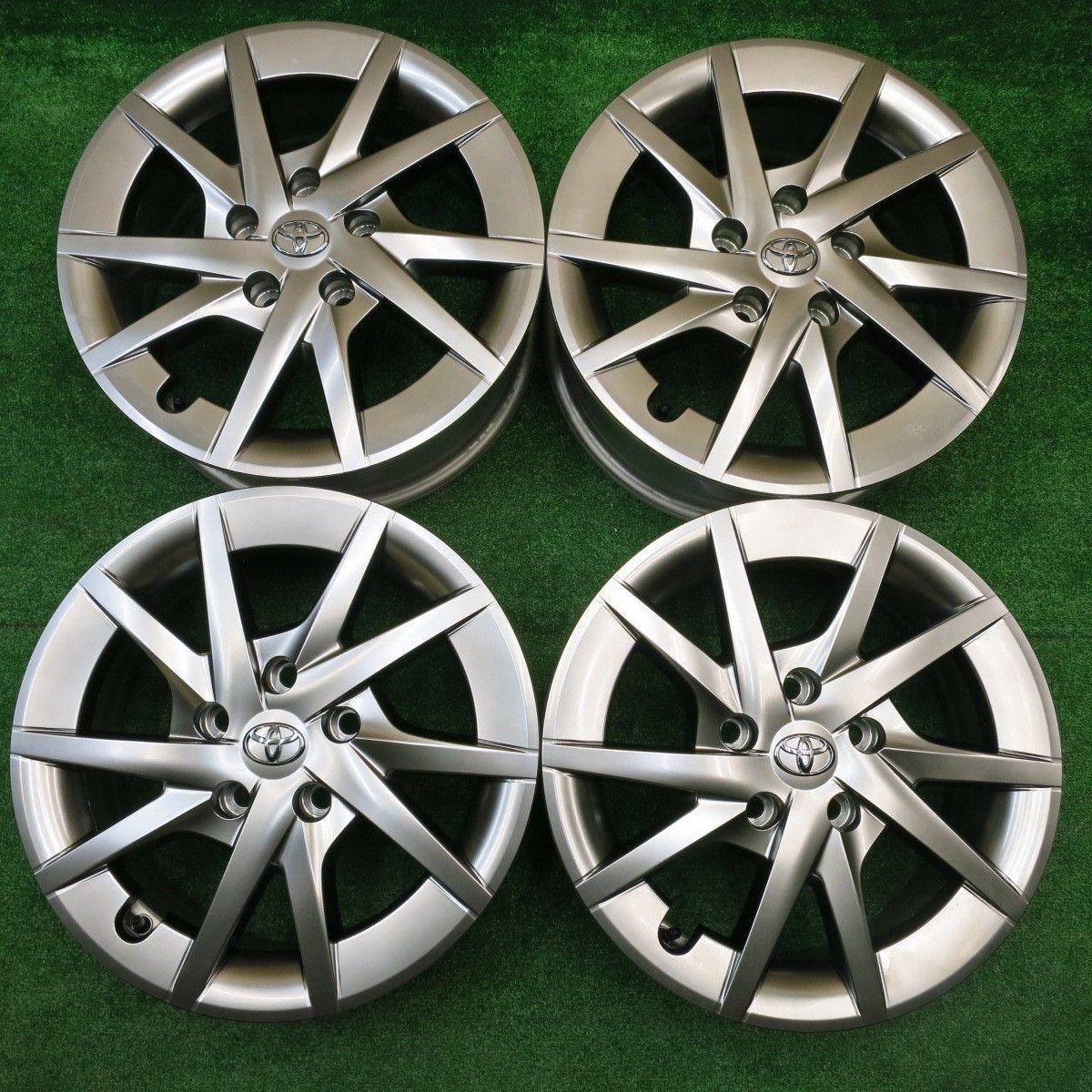 送料無料 新車外し トヨタ プリウスα 純正 ホイール 16インチ 16×6.5J PCD114.3|5H 5101208HAホ