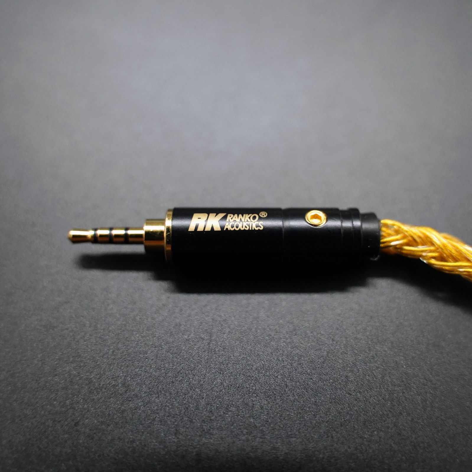 数量限定-超高評価!最高仕様16芯 金メッキケーブル 購入 膨張式mmcx