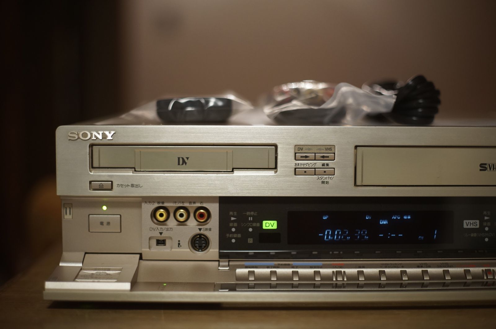 WV-D9000