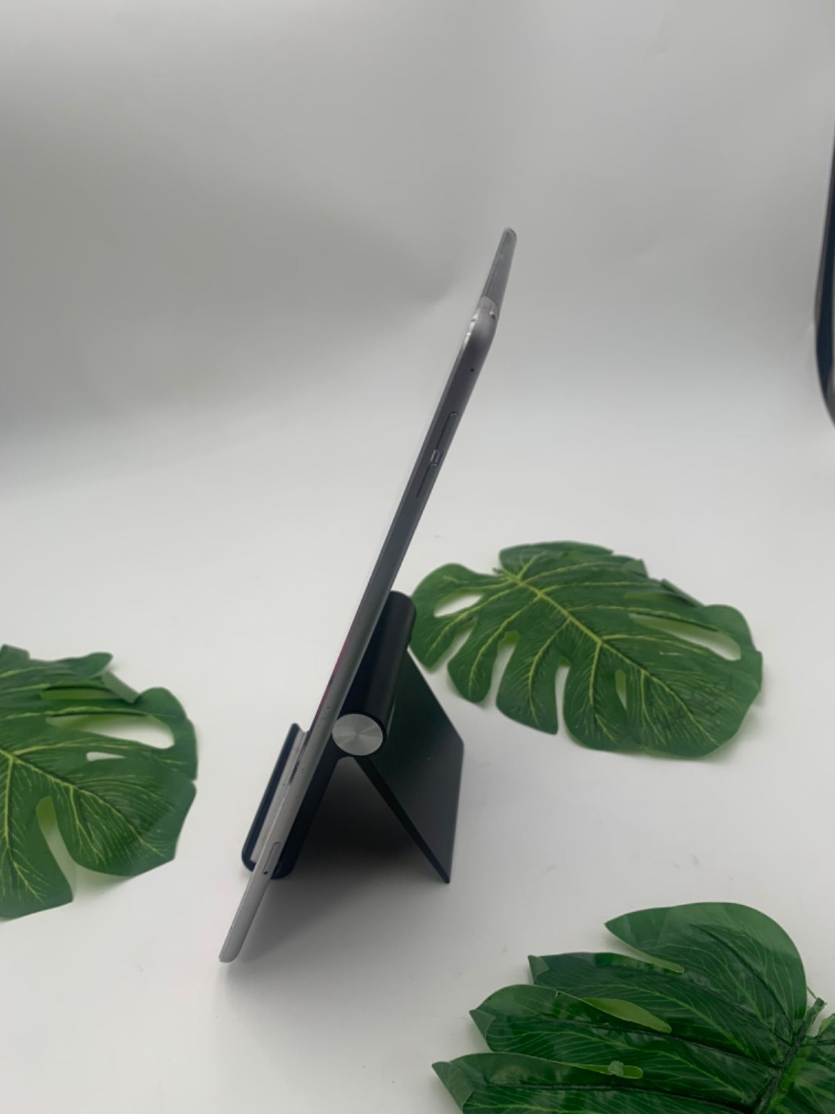 iPad Air2 A1566 大容量64GB キャリアソフトバンク - メルカリ
