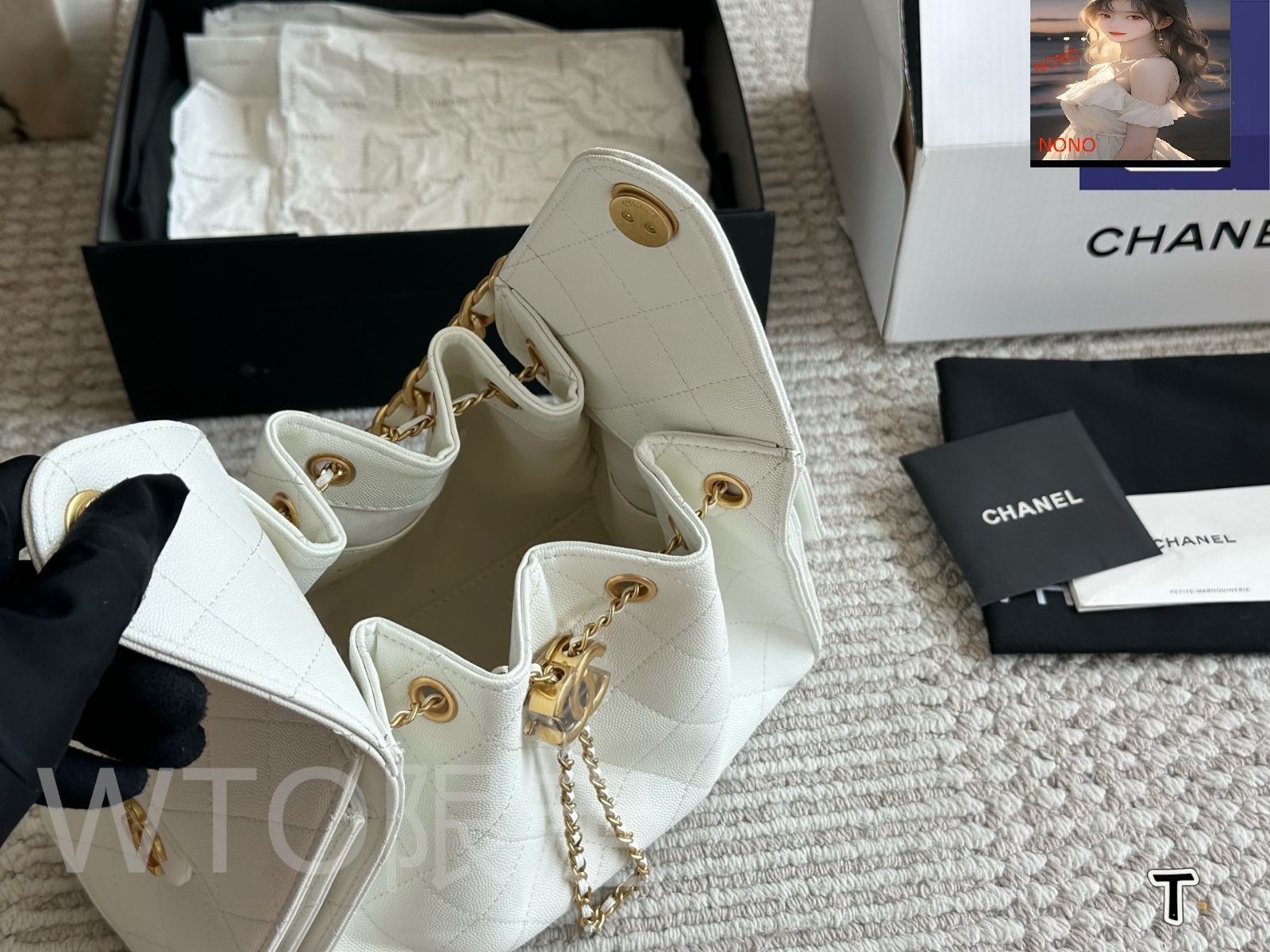 【25A 新作/存在感抜群のレザー調モードアクセ】CHANEL バングル スモール レザー グッズ — CHANEL 2025年春夏 プレタポルテ