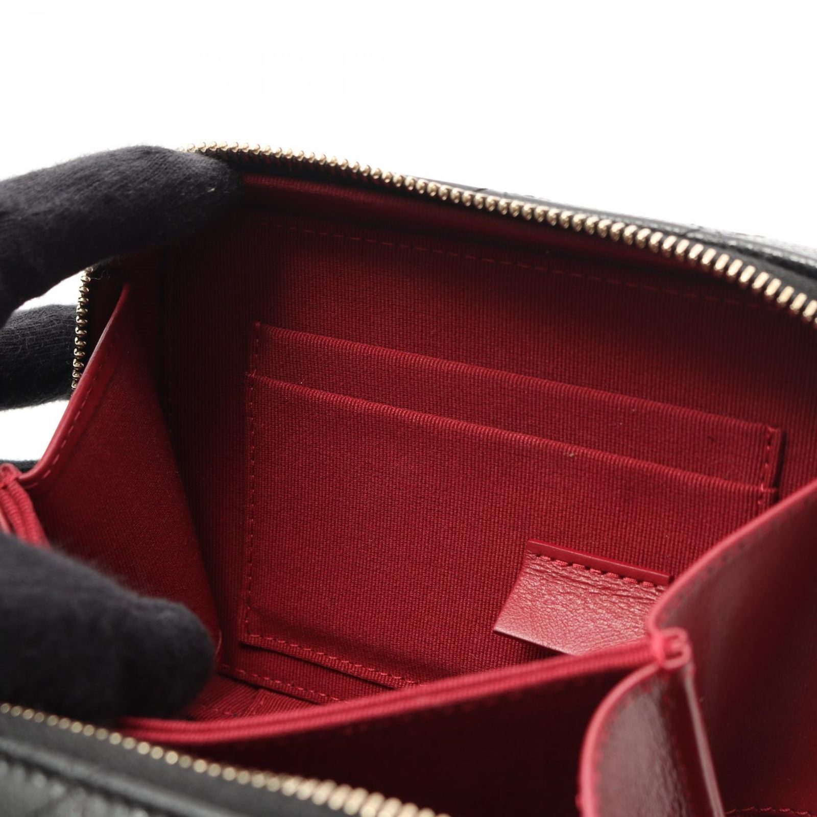 ◆タッセル×上品×コンパクト◆【CHANEL】ミニカメラバッグ シャネル CHANEL ショルダーバッグ マトラッセ ミニ カメラ