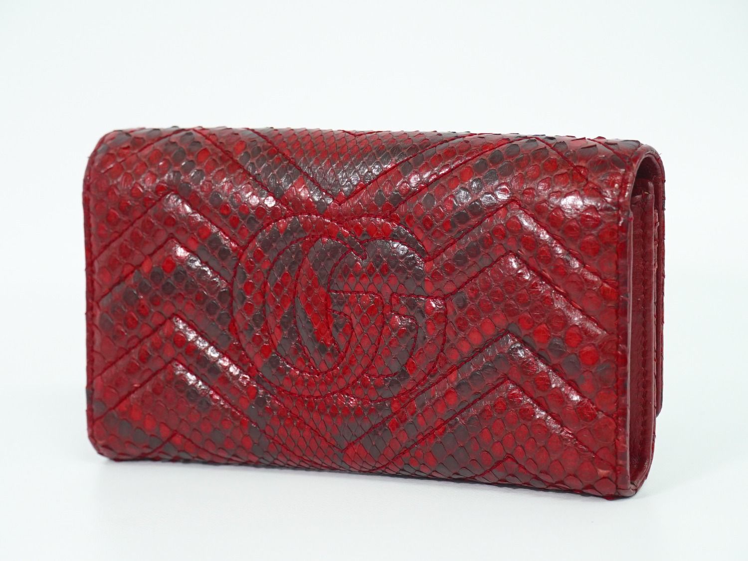 本物 グッチ GUCCI GGマーモント コンチネンタル キルティング 長財布