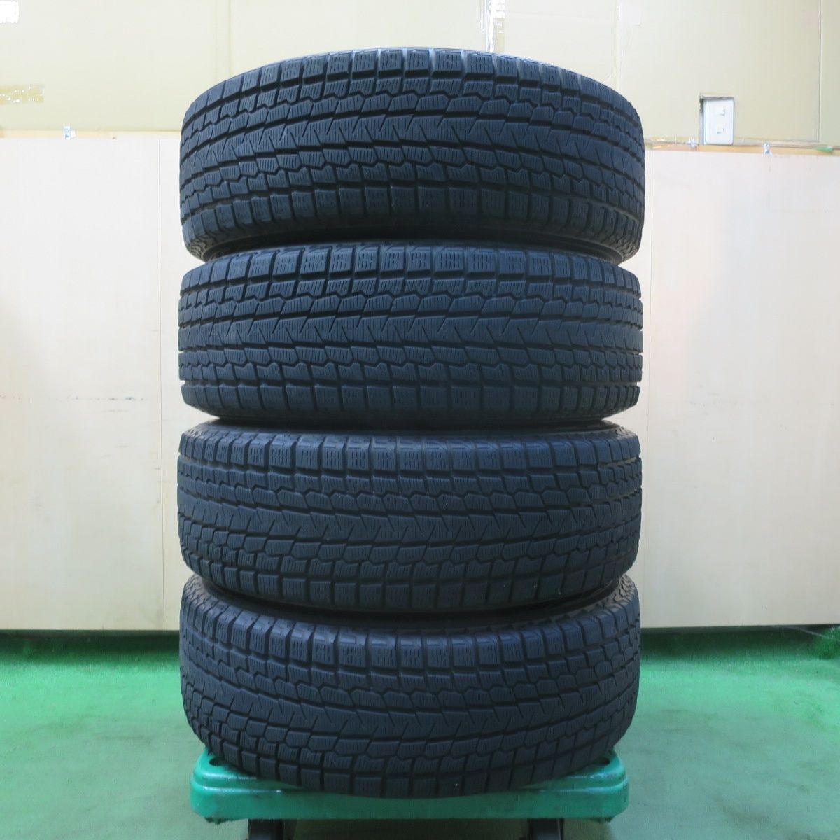 バリ溝！キレイ！9分☆トヨタ 50系 RAV4 純正 225/65R17