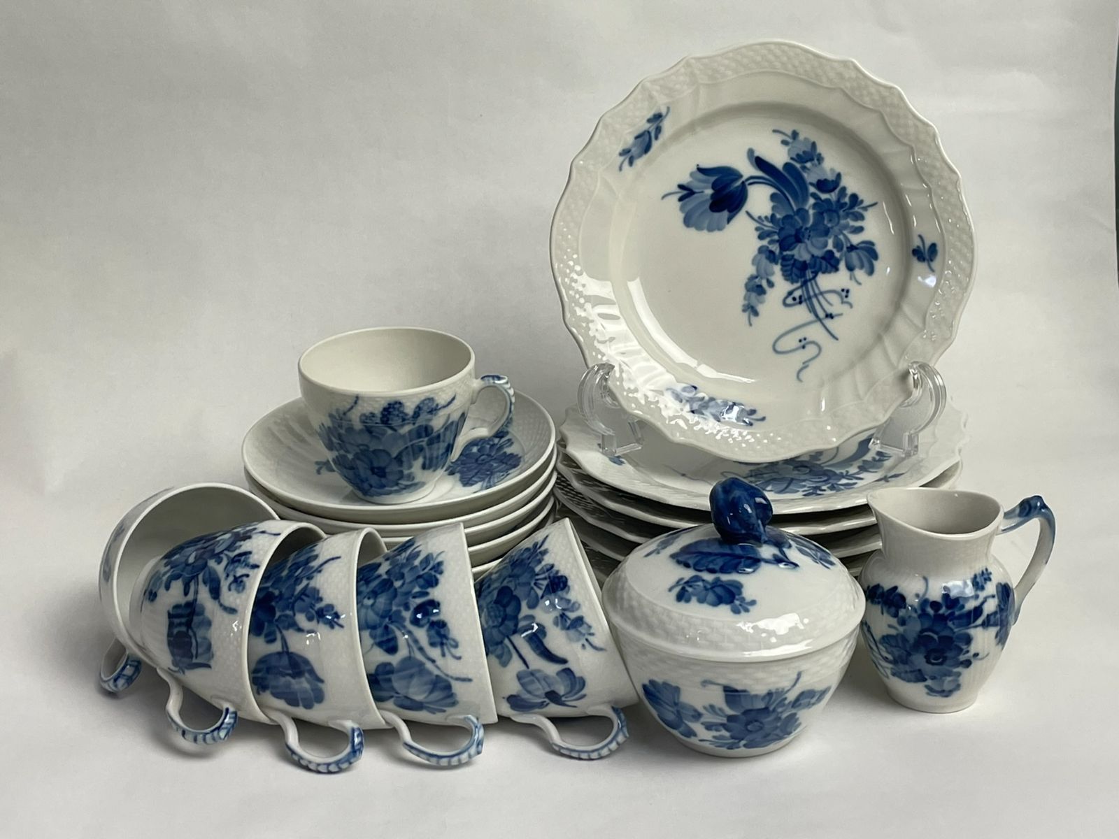 ロイヤルコペンハーゲン　ブルーフラワー　コーヒーセットとコーヒーカップ　ケーキ皿 ロイヤルコペンハーゲン ブルーフラワー カーブ コーヒー