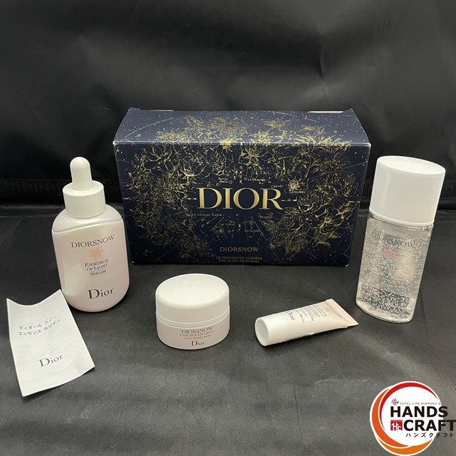 ◎【未使用】 Dior スノー エッセンスホリデー ディオール ◎【未使用】 Dior スノー エッセンスホリデー ディオール