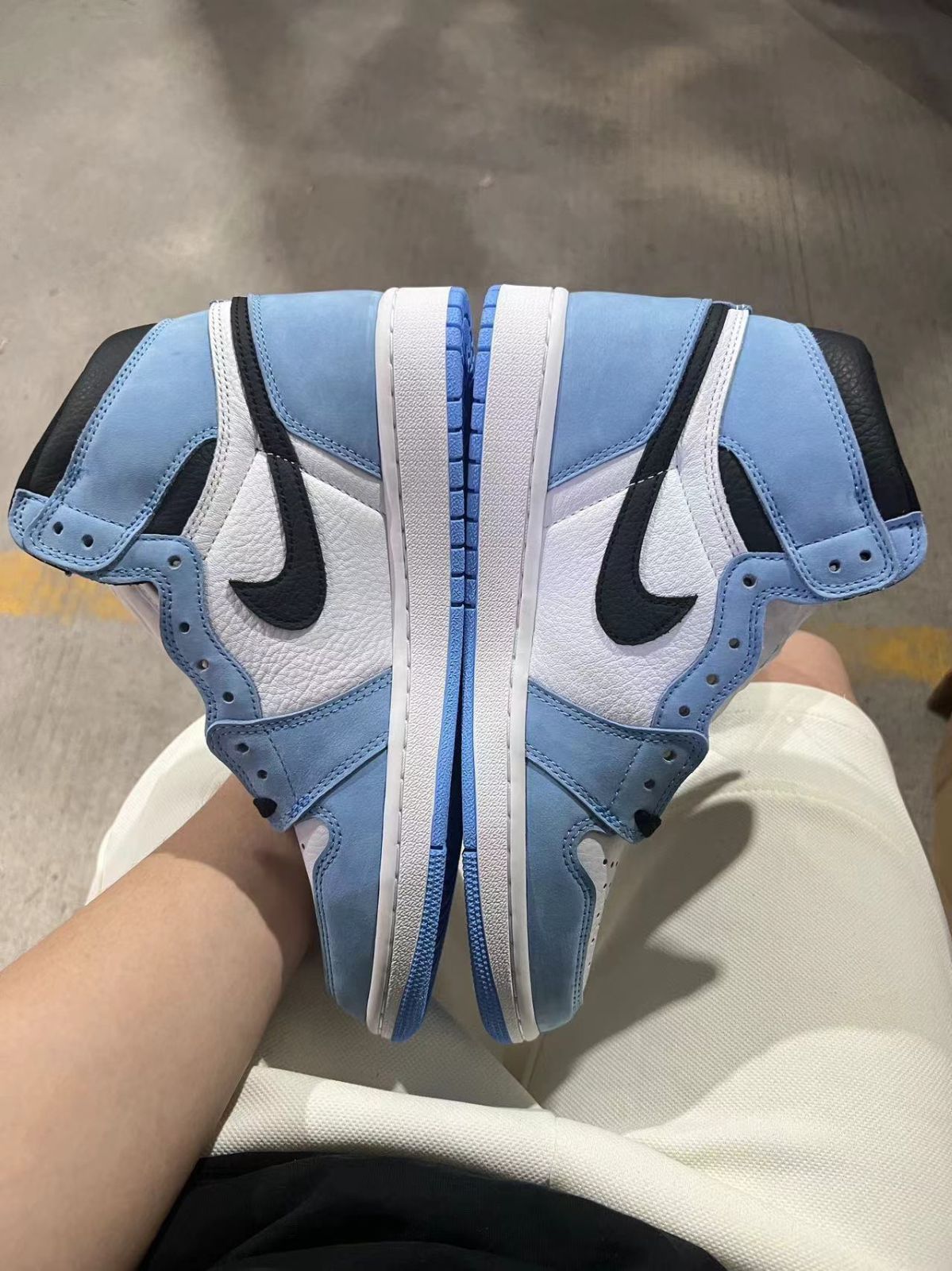 Nike GS Air Jordan 1 Retro High OG University Blue UNC Toe ナイキ GS エアジョーダン1 レトロ ハイ OG ユニバーシティブルー UNC