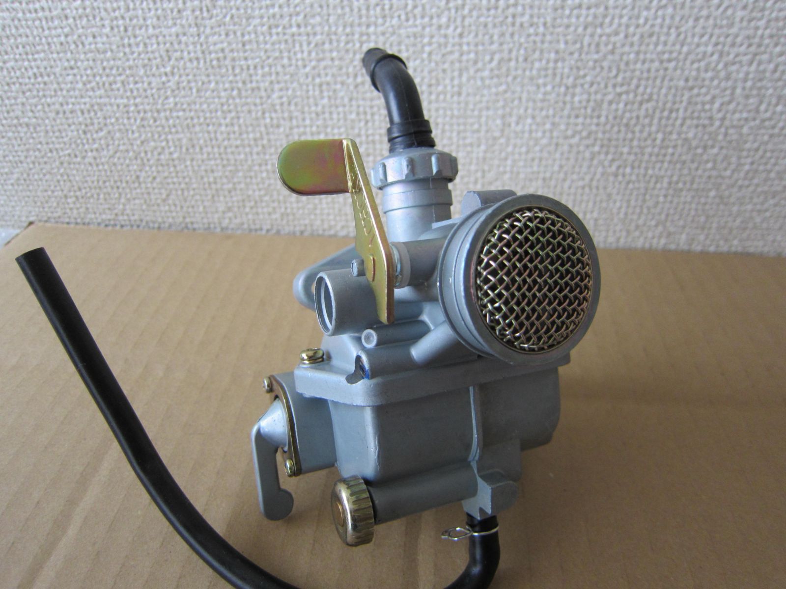 ６V DAX